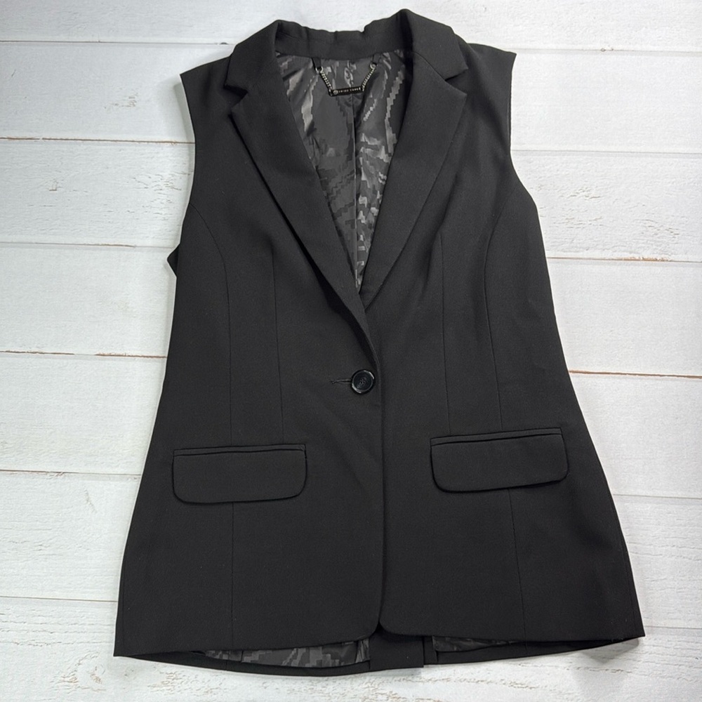 Trina Turk Long Black Vest Size 4